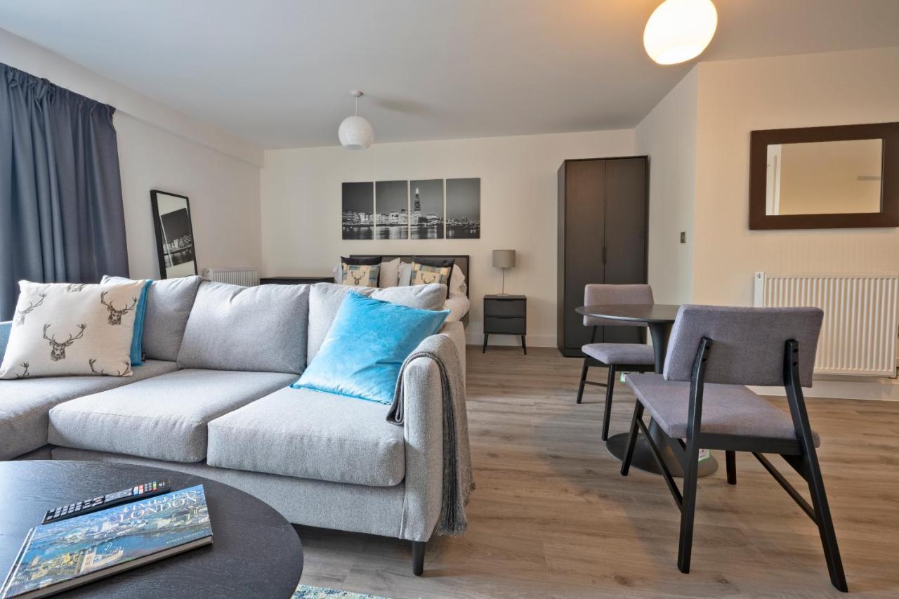 Seven Living Ashford - Modern And Spacious Apartments Exterior foto